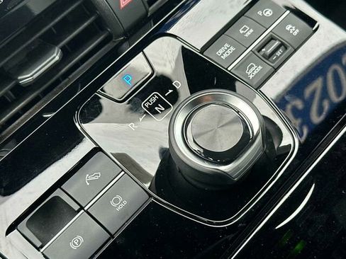 Certified 2023 Subaru Solterra Limited 4D Sport Utility image 26