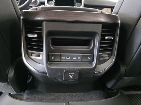 New 2026 RAM 1500 Laramie AWD/4WD image 26