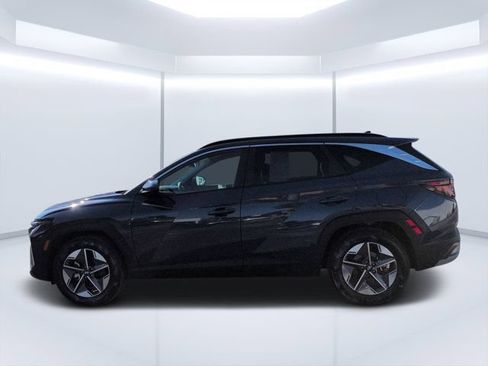 Used 2025 Hyundai Tucson SEL FWD image 6