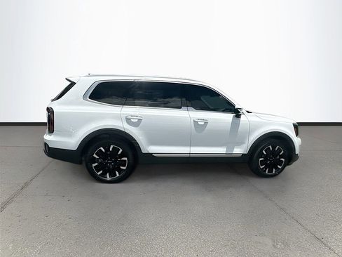Certified 2023 Kia Telluride SX Prestige AWD/4WD image 8