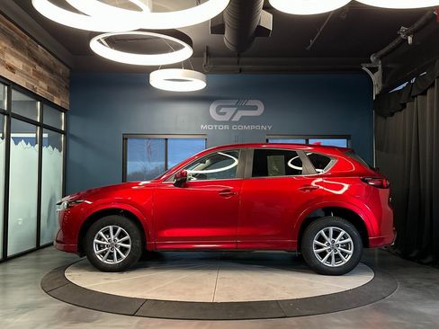 Used 2024 MAZDA CX-5 AWD 2.5 S w/ Select Package image 6