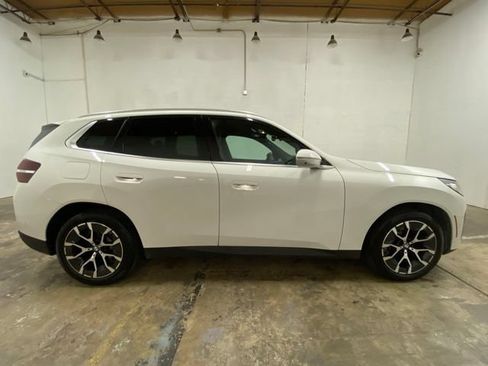 Used 2025 BMW X3 xDrive30i AWD/4WD image 6