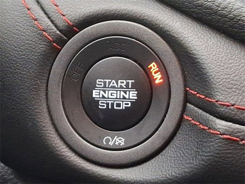 Used 2024 Dodge Durango GT image 24