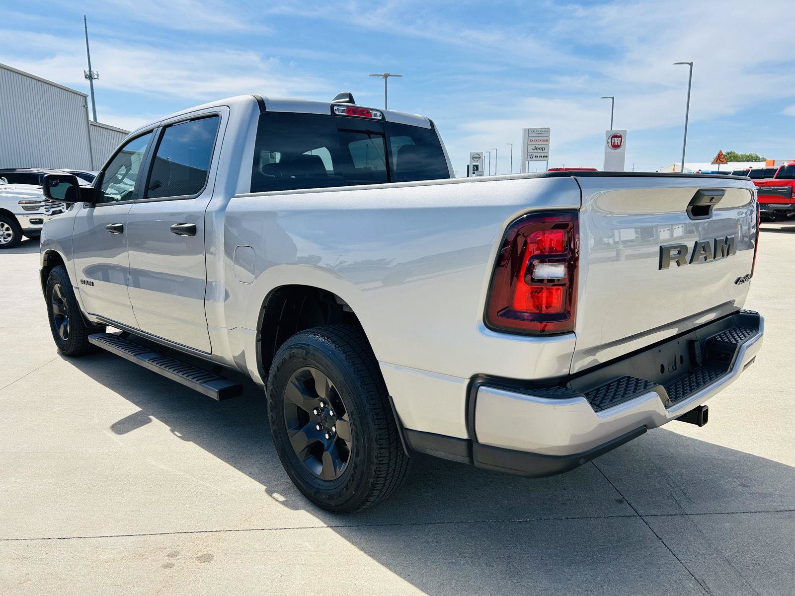 Used 2025 RAM 1500 Tradesman w/ Night Edition AWD/4WD image 35
