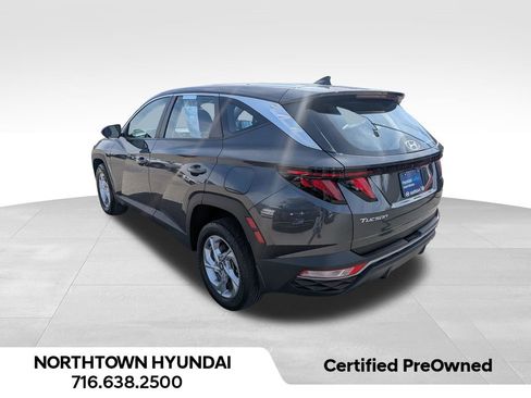 Used 2023 Hyundai Tucson SE image 4