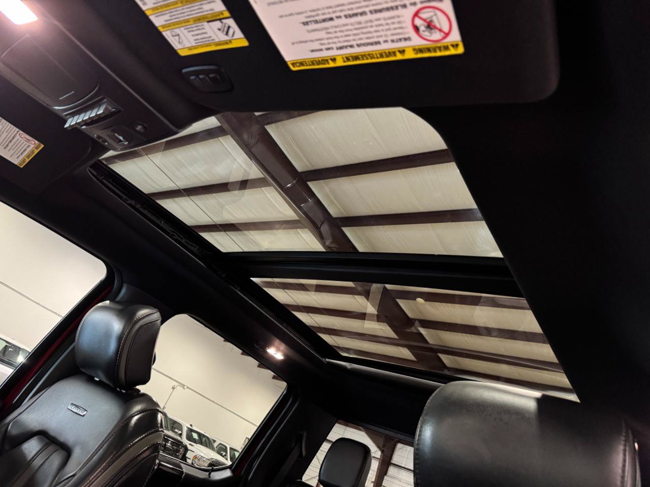 Used 2022 Ford F450 Platinum w/ FX4 Off-Road Package AWD/4WD image 37