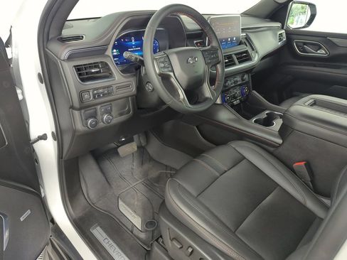 Used 2023 Chevrolet Tahoe RST w/ Luxury Package RWD image 11