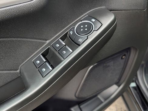 Certified 2023 Ford Escape Platinum w/ Premium Technology Package image 10