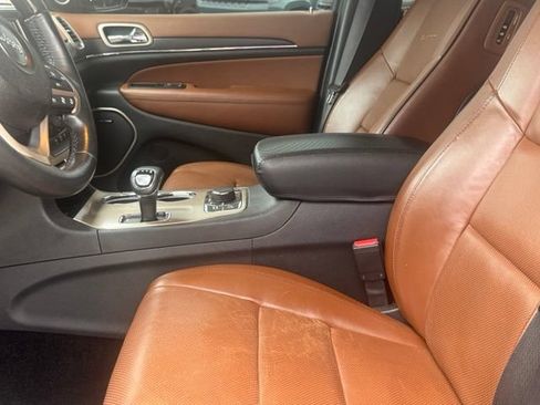 Used 2015 Jeep Grand Cherokee Summit w/ Platinum Series Group AWD/4WD image 13