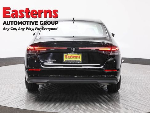 Used 2025 Honda Accord LX image 6