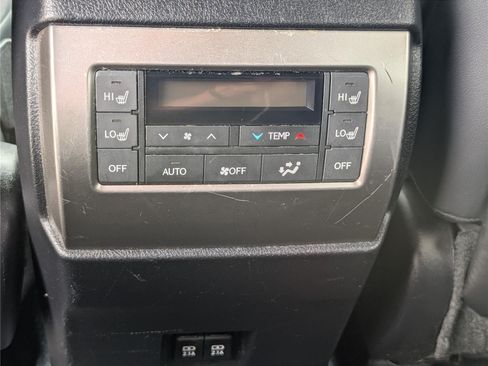 Used 2022 Lexus GX 460 Premium w/ Premium Plus Package AWD/4WD image 16