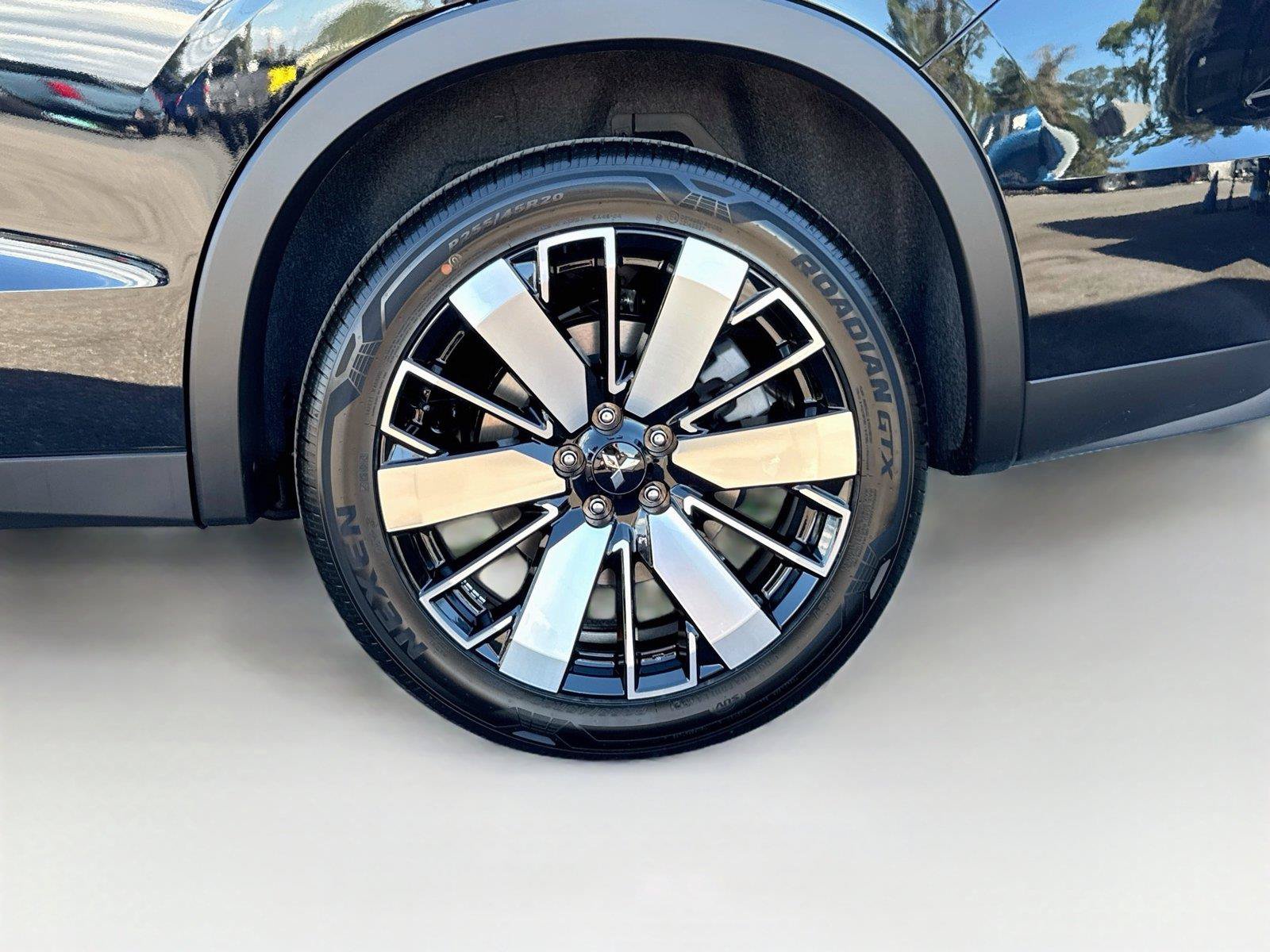 New 2026 Mitsubishi Outlander SE FWD image 33