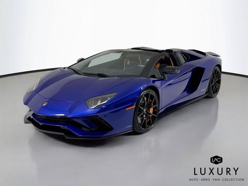 Used 2019 Lamborghini Aventador S AWD/4WD image 8