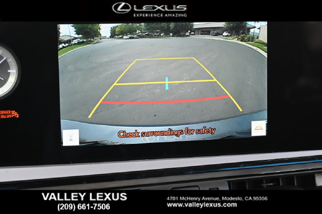 Used 2025 Lexus ES 300h w/ Premium Package FWD image 7