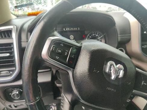 Used 2019 RAM 1500 Laramie AWD/4WD image 31