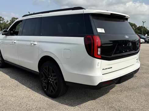 New 2027 Ford Expedition Max Platinum w/ Stealth Performance Package AWD/4WD image 5