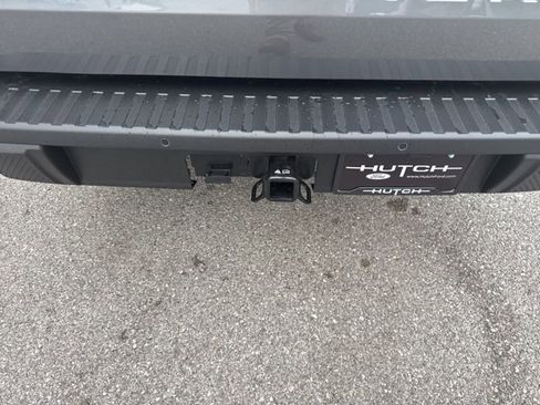 New 2025 Ford Maverick XLT w/ XLT Luxury Package image 21