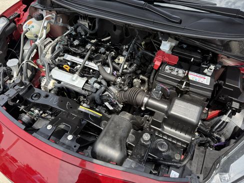 Used 2025 Nissan Versa SV FWD image 34