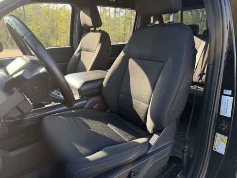 Used 2022 Ford F150 XLT w/ Equipment Group 302A High image 16