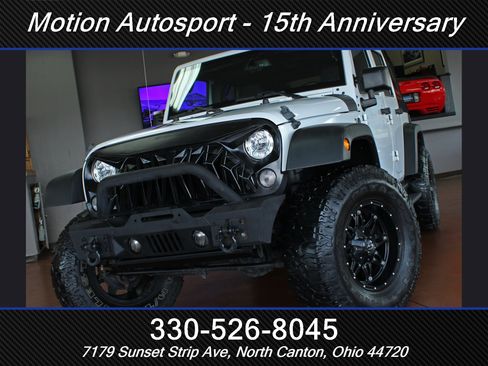 Used 2018 Jeep Wrangler Unlimited Sport S AWD/4WD image 49