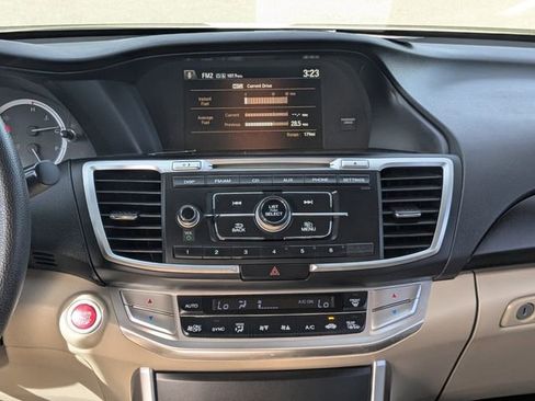 Used 2015 Honda Accord EX image 15