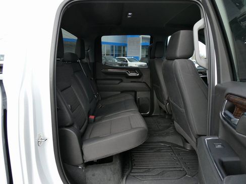 Certified 2024 GMC Sierra 1500 Elevation image 17