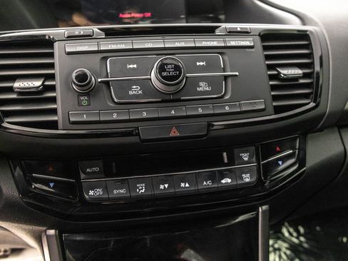 Used 2017 Honda Accord Sport Special Edition image 26