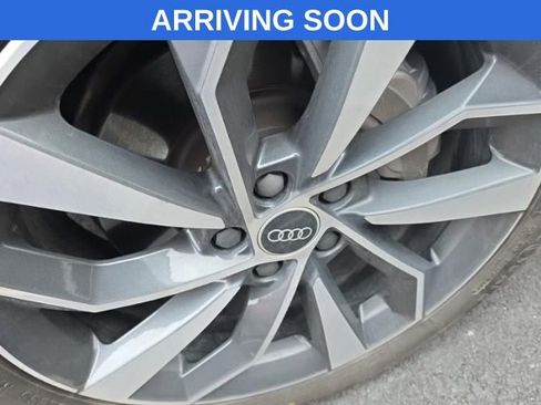 Used 2023 Audi Q5 2.0T Premium Plus w/ Premium Plus Package image 2