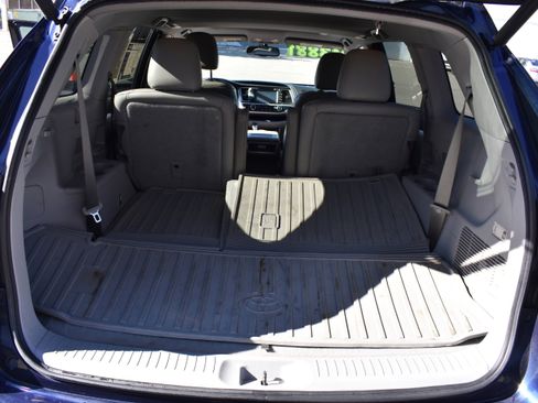 Used 2016 Toyota Highlander XLE image 37