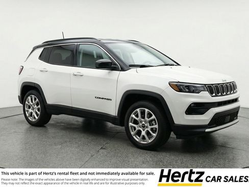 Used 2025 Jeep Compass Limited image 1