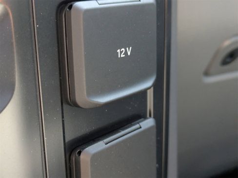 New 2025 Ford F150 XLT w/ Equipment Group 303A High image 33