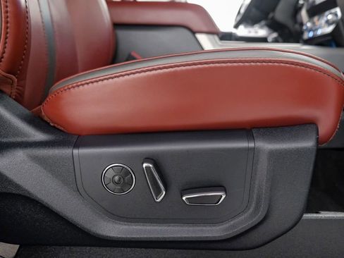 Used 2020 Ford F450 Platinum w/ FX4 Off-Road Package image 37