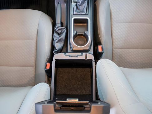 Used 2021 Toyota Tacoma SR image 24