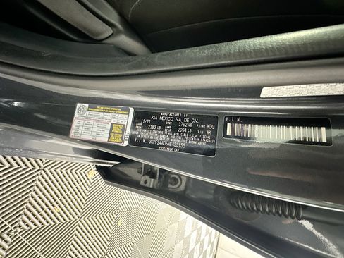 Used 2022 Kia Forte LXS image 12