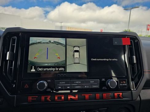 New 2026 Nissan Frontier PRO-4X AWD/4WD image 9