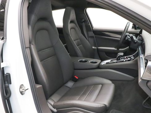 Used 2023 Porsche Panamera 4 Platinum Edition AWD/4WD image 26