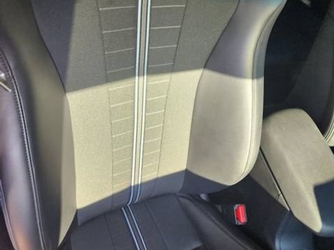 Used 2022 Hyundai Veloster N FWD image 3