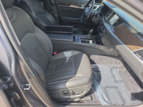 Used 2015 Hyundai Genesis 3.8 w/ Option Group 03 image 10