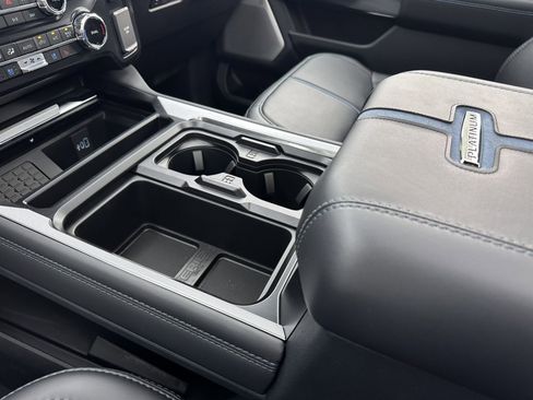 New 2025 Ford F250 Platinum w/ Tremor Off-Road Package image 35