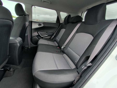 Used 2023 Kia Soul LX w/ LX Technology Package image 22