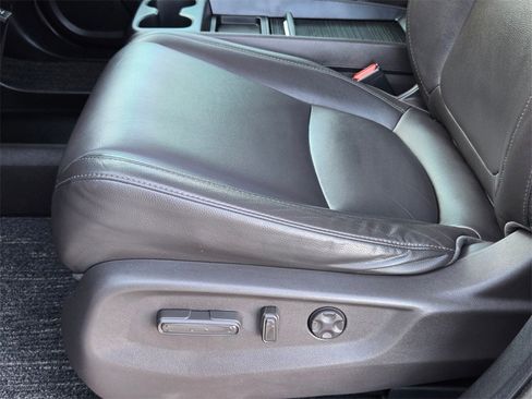 Used 2019 Honda Odyssey EX-L image 13