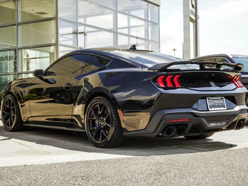 Used 2024 Ford Mustang Dark Horse RWD image 10