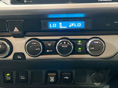 Used 2023 Toyota Tacoma SR5 w/ Technology Package AWD/4WD image 25