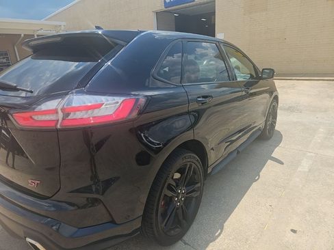 Used 2019 Ford Edge ST w/ Equipment Group 401A AWD/4WD image 5