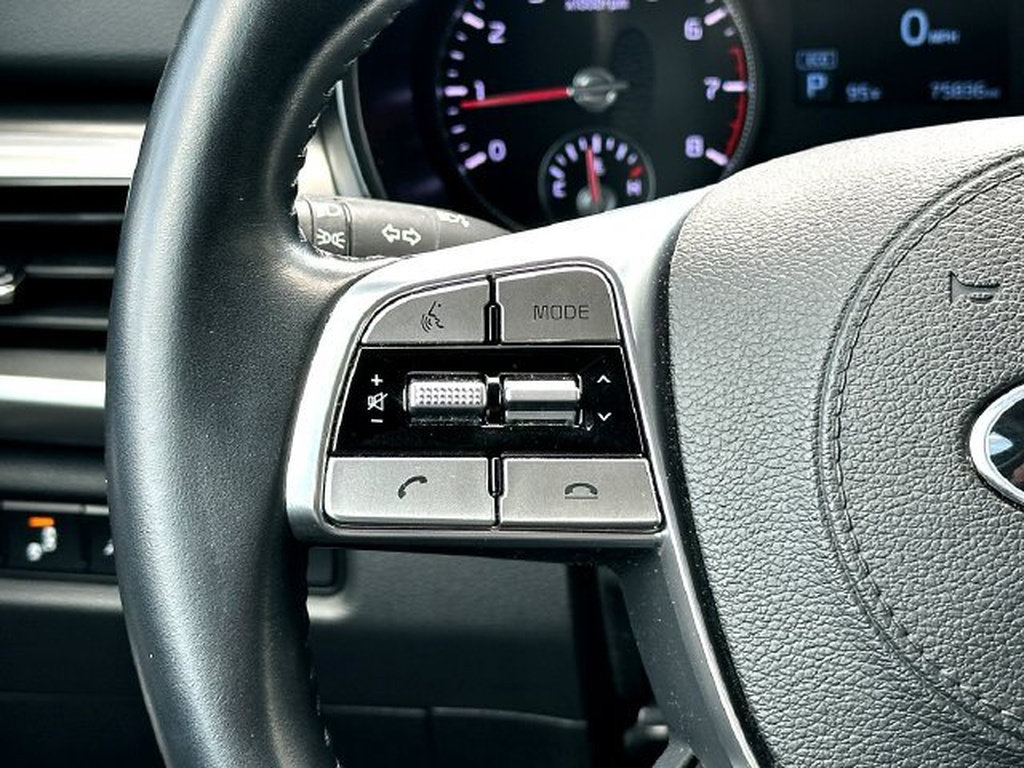 Used 2020 Kia Telluride S FWD image 24