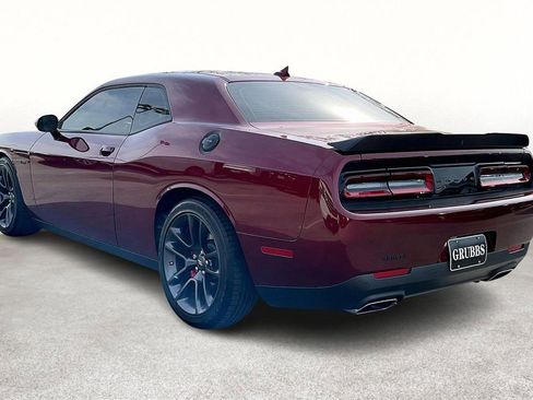 Used 2023 Dodge Challenger R/T w/ Plus Package image 17
