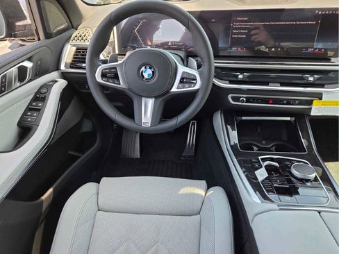 New 2026 BMW X5 sDrive40i w/ M Sport Package RWD image 10