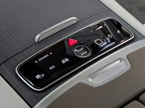 Used 2023 Mercedes-Benz EQS 580 4MATIC SUV image 28