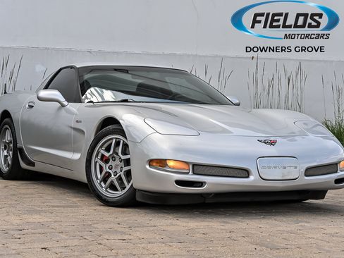 Used 2002 Chevrolet Corvette Z06 w/ Memory Pkg RWD image 1