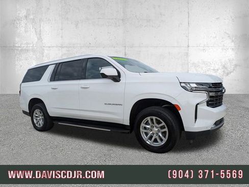 Used 2024 Chevrolet Suburban LT RWD image 1